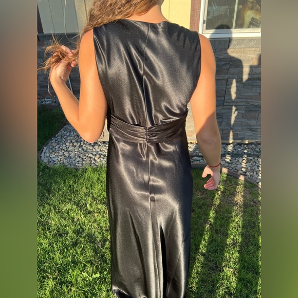 Vintage J.R. Nites Satin Evening Gown (6) - Picture 4 of 7